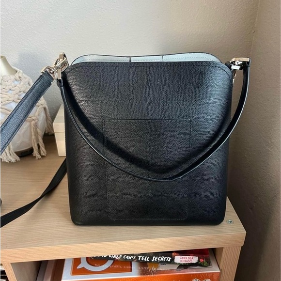 SOLD Kate Spade bucket purse - Picture 3 of 5